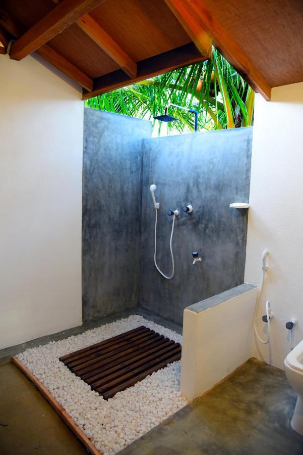 Prime Surfers Bungalow Arugam Bay Exterior photo