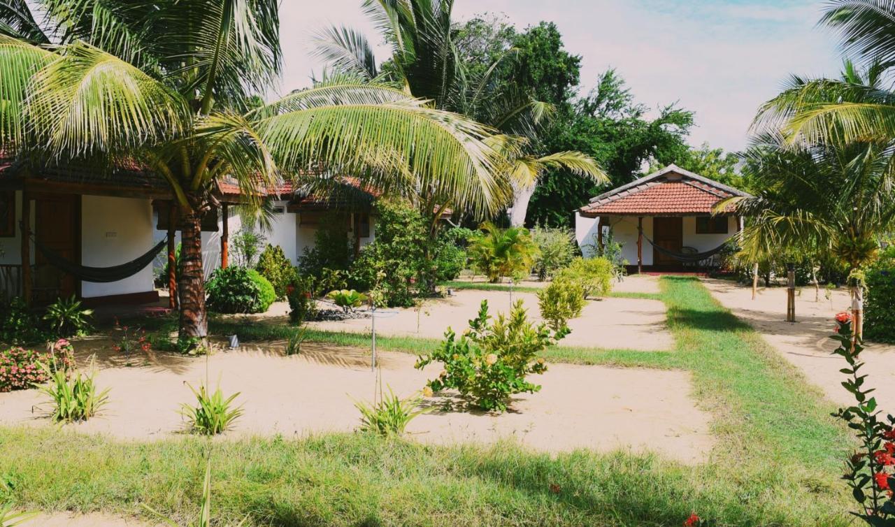 Prime Surfers Bungalow Arugam Bay Exterior photo